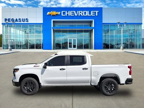 2025 Chevrolet Silverado 1500 Custom Trail Boss