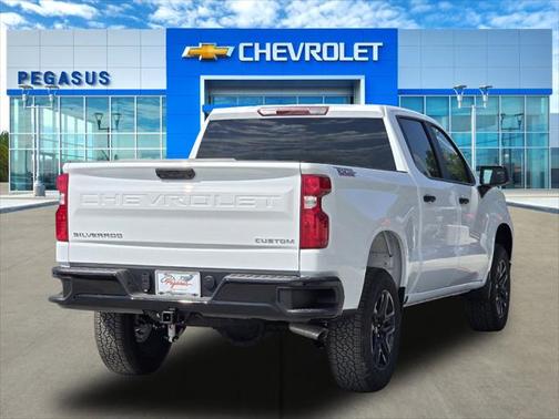 2025 Chevrolet Silverado 1500 Custom Trail Boss