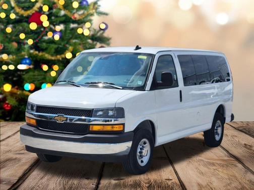 2024 Chevrolet Express 2500 RWD 2500 Regular Wheelbase WT