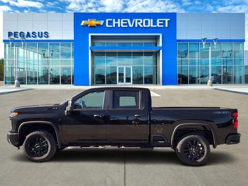 2026 Chevrolet Silverado 2500 Custom