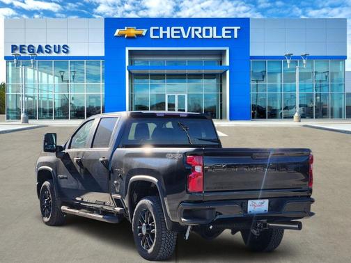 2026 Chevrolet Silverado 2500 Custom