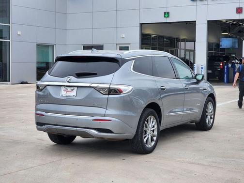 2024 Buick Enclave Avenir FWD