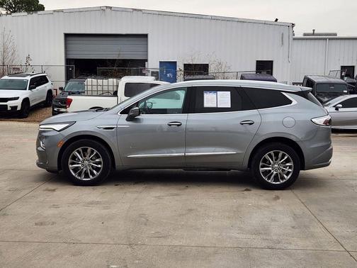 2024 Buick Enclave Avenir FWD