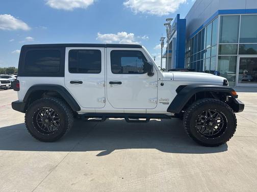2020 Jeep Wrangler Unlimited Sport