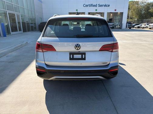 2022 Volkswagen Taos S