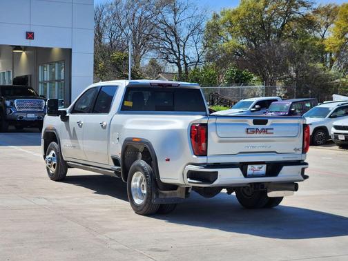 2023 GMC Sierra 3500 Denali