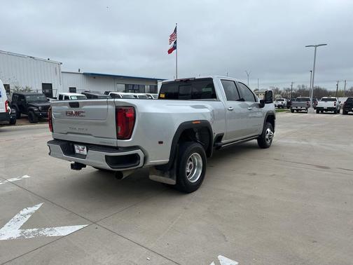 2023 GMC Sierra 3500 Denali