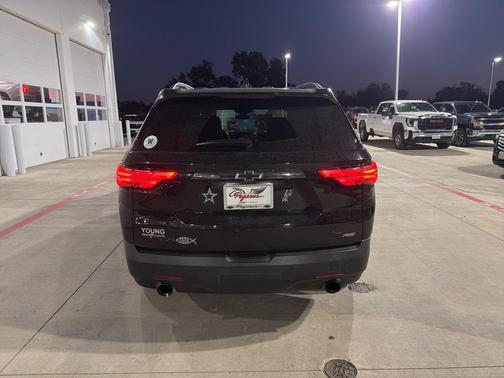 2023 Chevrolet Traverse RS