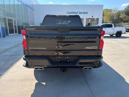 2022 Chevrolet Silverado 1500 High Country