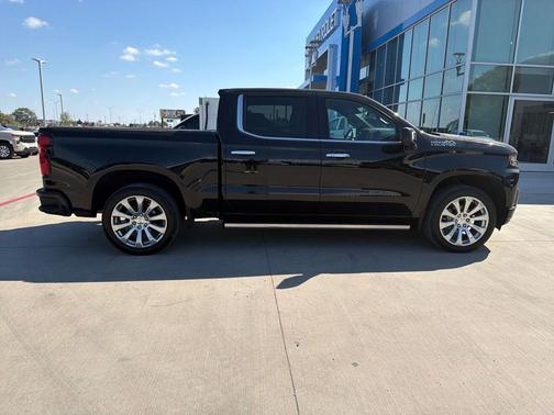 2022 Chevrolet Silverado 1500 High Country
