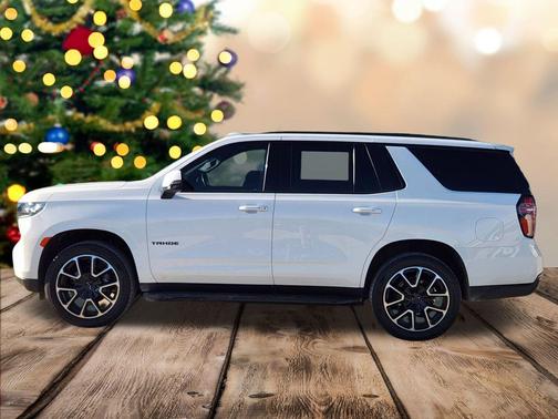 2022 Chevrolet Tahoe 4WD RST