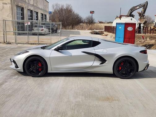 2026 Chevrolet Corvette Stingray w/1LT