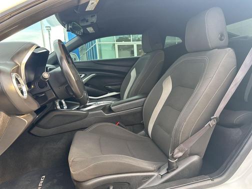 2016 Chevrolet Camaro 1LT
