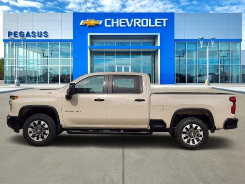 2026 Chevrolet Silverado 2500 Custom