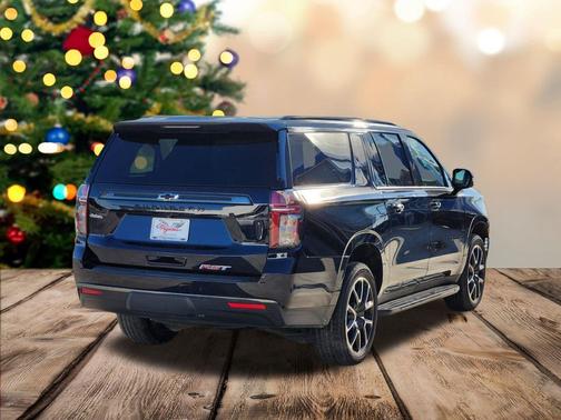 2022 Chevrolet Suburban RST