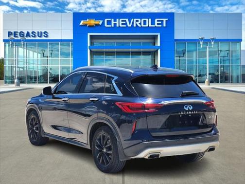 2021 INFINITI QX50 LUXE