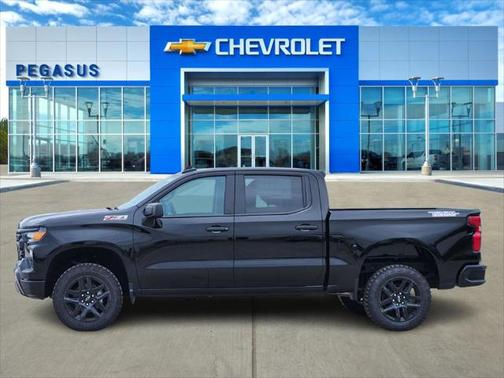 2025 Chevrolet Silverado 1500 Custom Trail Boss