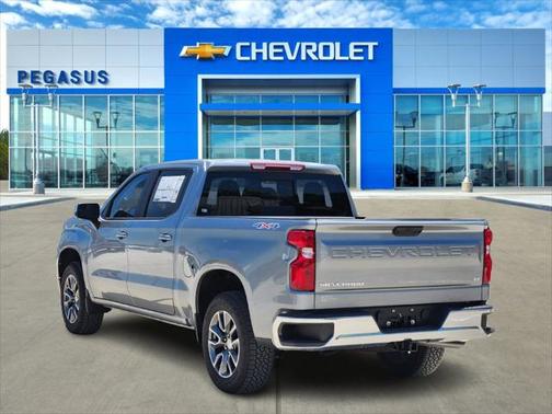 2025 Chevrolet Silverado 1500 LT
