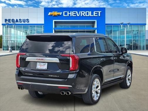 2022 GMC Yukon Denali
