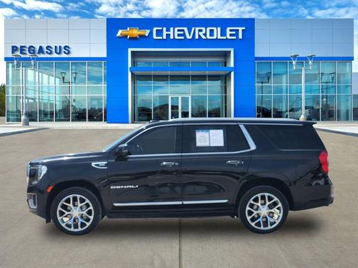 2022 GMC Yukon Denali