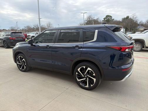 2024 Mitsubishi Outlander SE 2.5 2WD