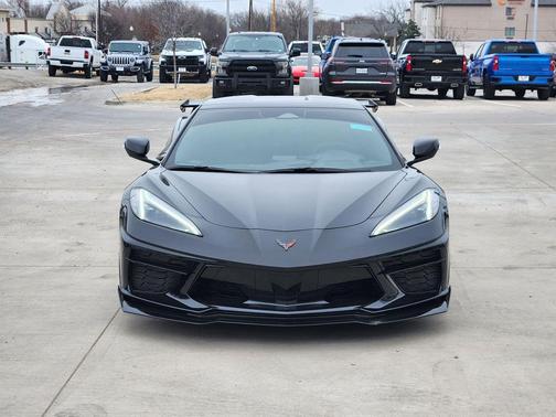 2025 Chevrolet Corvette Stingray w/1LT