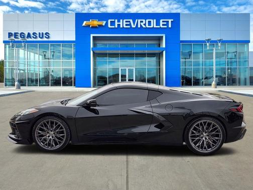 2025 Chevrolet Corvette Stingray w/1LT
