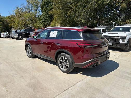 2024 INFINITI QX60 Luxe