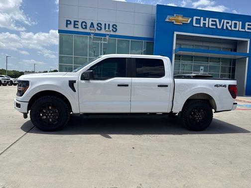 Oxford White 2024 Ford F-150 STX