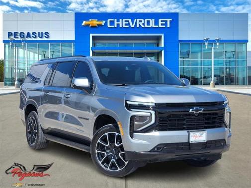 2025 Chevrolet Suburban RST