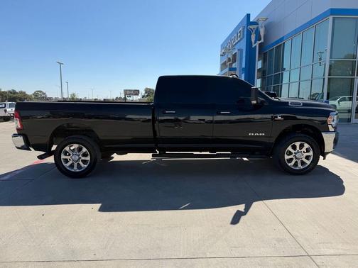 2019 RAM 2500 Big Horn Crew Cab 4x4 8' Box
