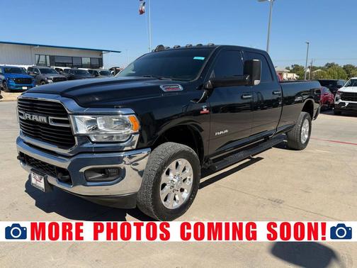 2019 RAM 2500 Big Horn Crew Cab 4x4 8' Box