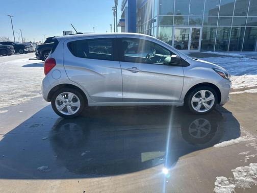 2022 Chevrolet Spark LS