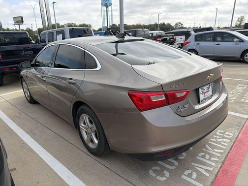 2022 Chevrolet Malibu 1LS