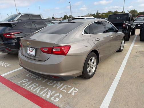 2022 Chevrolet Malibu 1LS