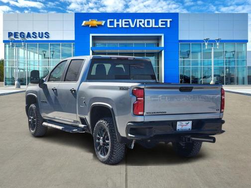 2026 Chevrolet Silverado 2500 LT