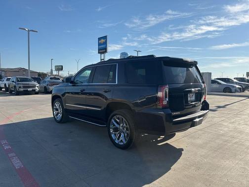 2020 GMC Yukon SLT