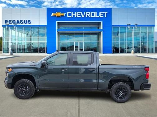 2025 Chevrolet Silverado 1500 Custom Trail Boss