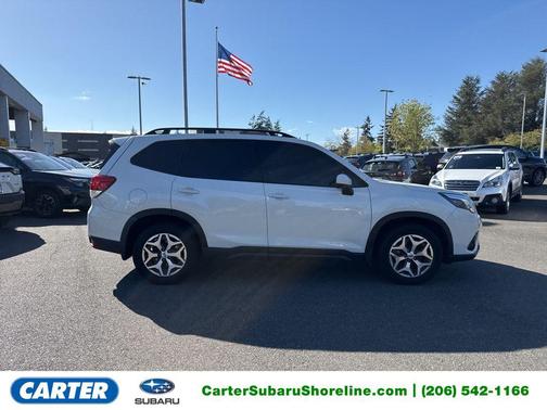 Crystal White Pearl 2023 Subaru Forester Premium