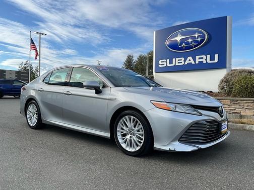 2018 Toyota Camry Hybrid XLE