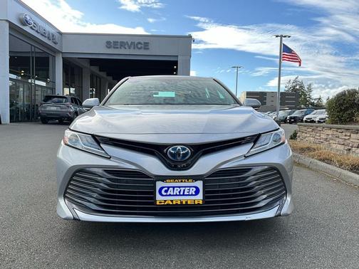 2018 Toyota Camry Hybrid XLE