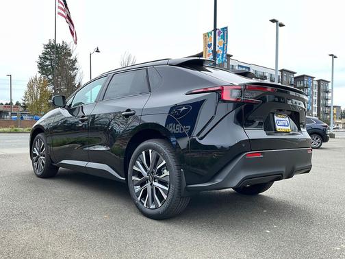 Astro Black Mica 2026 Subaru Solterra Touring