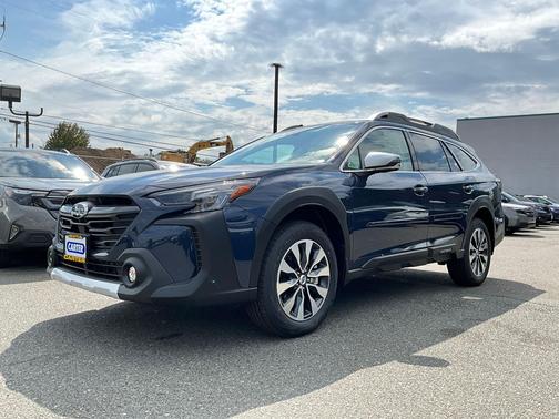 2025 Subaru Outback Touring XT