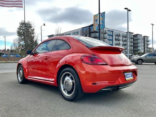 2018 Volkswagen Beetle 2.0T S