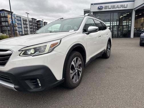 2020 Subaru Outback Touring XT
