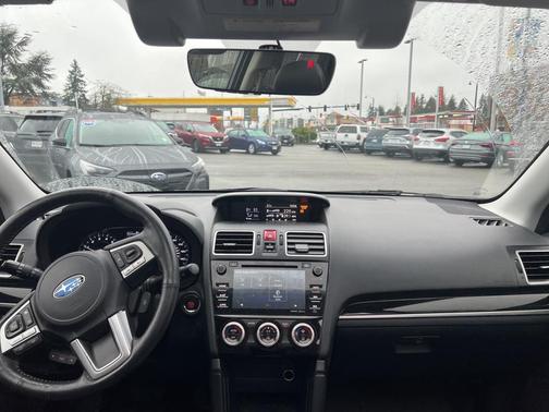 2018 Subaru Forester 2.5i Touring