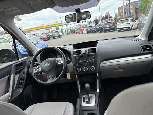 Venetian Red Pearl 2014 Subaru Forester 2.5i