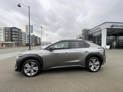 2023 Subaru Solterra Touring