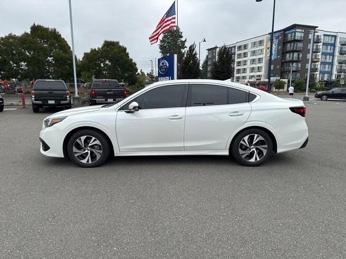 2022 Subaru Legacy Premium
