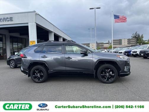 2020 Toyota RAV4 Hybrid SE